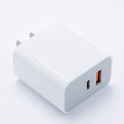 ユニバーサルポータブル急速携帯電話充電器 5W 12W 18W 20W 30W 40W 66W